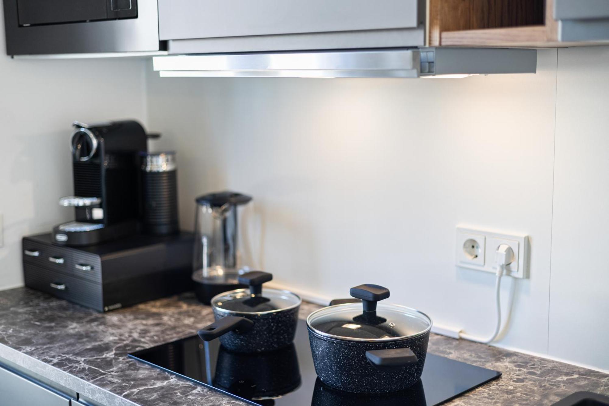 Svyvo Cologne - Serviced Apartments Ehrenfeld Rum bild