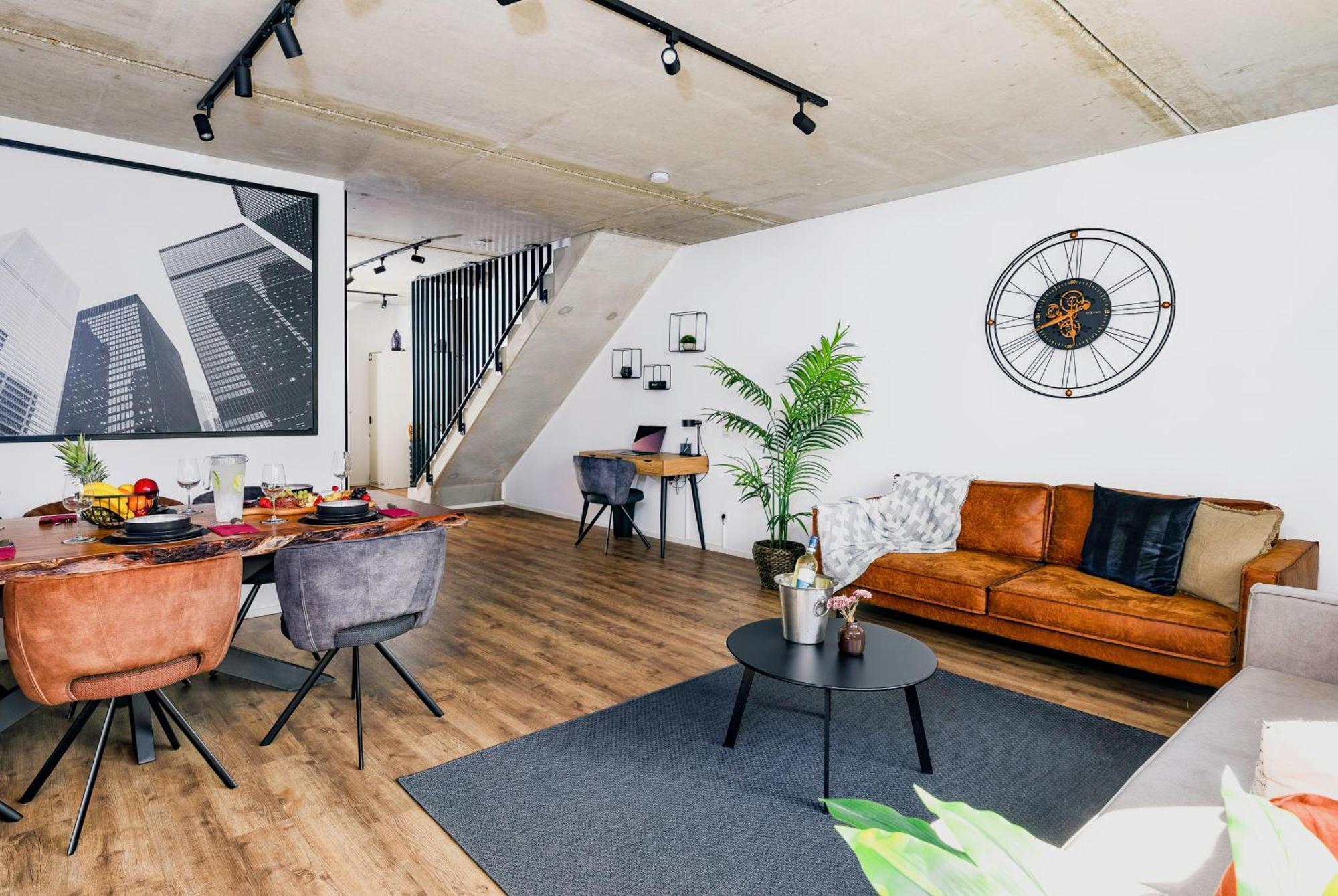 Svyvo Cologne - Serviced Apartments Ehrenfeld Rum bild